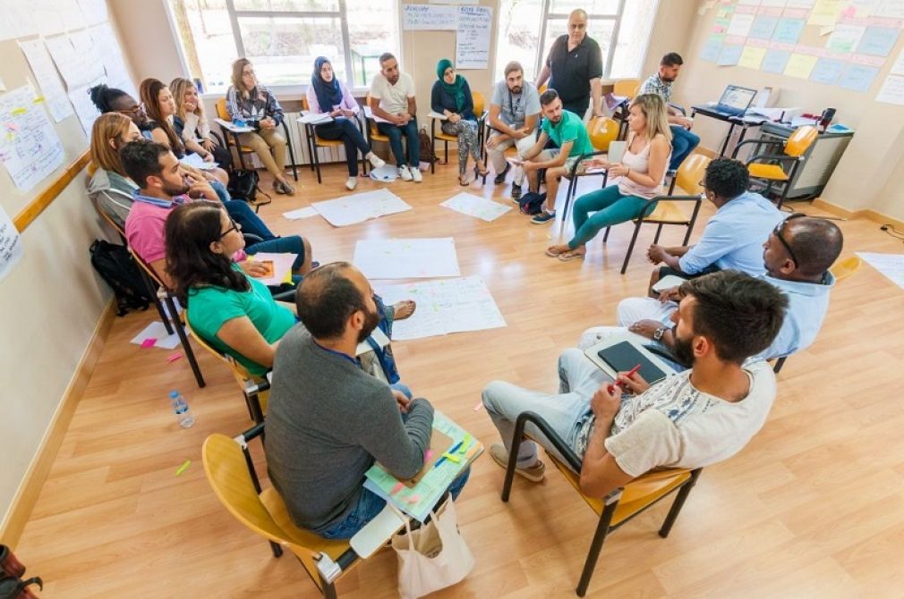 2 νέους ηλικίας 17-20 χρονών αναζητά ο Δήμος Καρδίτσας για συμμετοχή στο ευρωπαϊκό πρόγραμμα “Youth Democracy Academy”