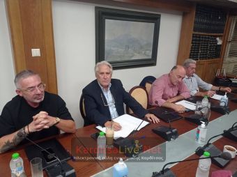 Πρωτοβουλία για σύσκεψη με θέμα το παραεμπόριο αναλαμβάνει το Επιμελητήριο