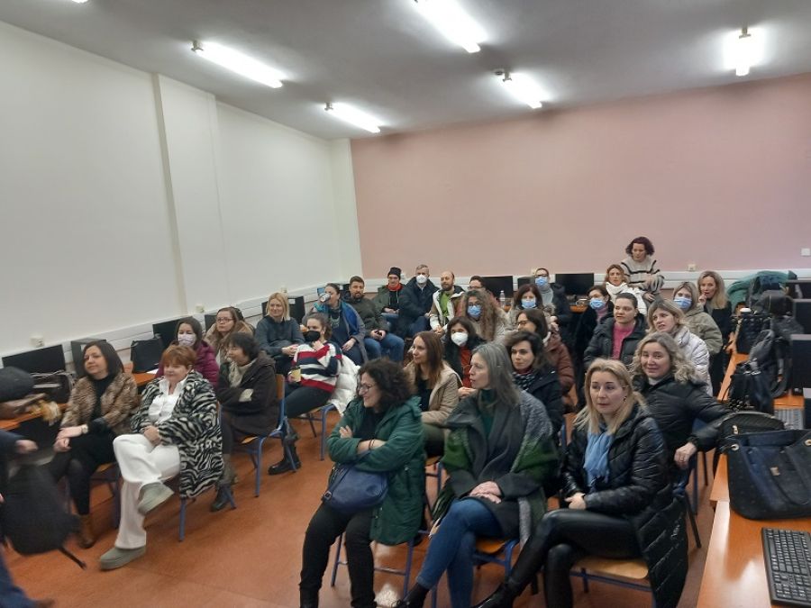 ΕΚΑΒ Καρδίτσας: "Αν δράσεις σωστά, γρήγορα και ψύχραιμα, μπορείς να σώσεις έναν άνθρωπο"