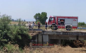 Ανετράπη αυτοκίνητο στο δρόμο Παλαμά για Ιτέα - Δεν τραυματίστηκε ο οδηγός του (+Φώτο)