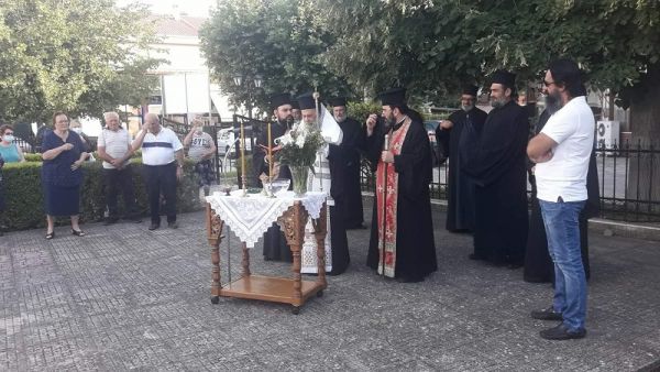 Αγιασμός και έναρξη εργασιών στον Ιερό Ναό Αγίου Γεωργίου Μητρόπολης