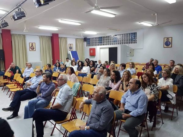Με επιτυχία το σεμινάριο «επίδειξης βασικής υποστήριξης της ζωής και χρήσης αυτόματου εξωτερικού απινιδωτή»