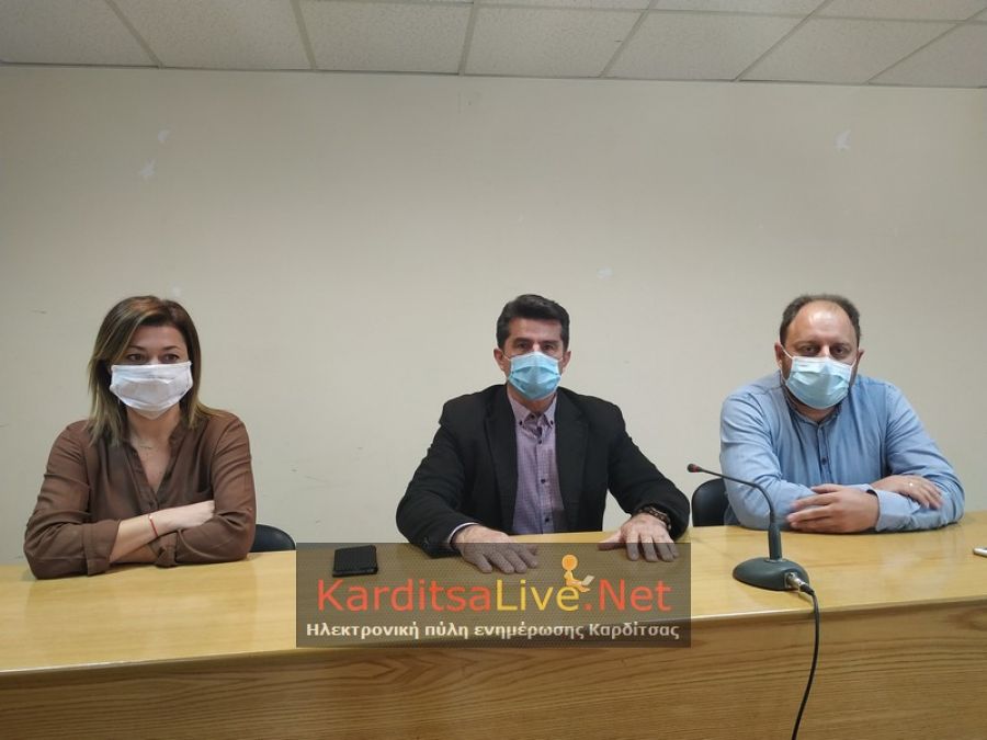 Κλινοσκεπάσματα και μάσκες από τη Γ.Σ.Ε.Ε. στο Εργατικό Κέντρο Καρδίτσας για τους πλημμυροπαθείς (+Βίντεο)