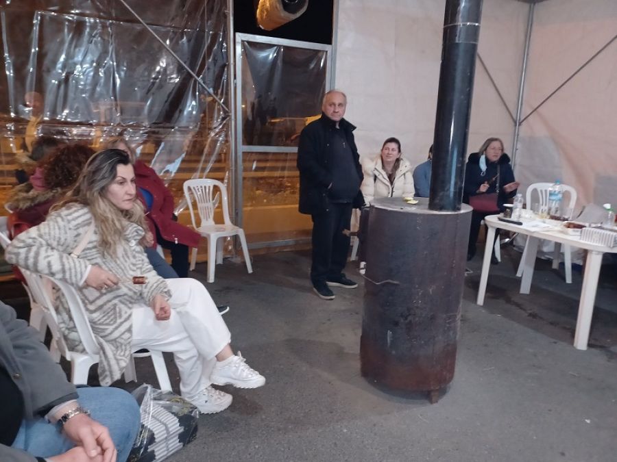 Σύλλογος Γυναικών Καρδίτσας: "Επίσκεψη στο μπλόκο των αγροτών στον Ε-65 - Κάλεσμα στο συλλαλητήριο"