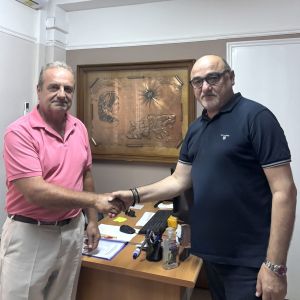Συνάντηση του Τέλη Σπάνια με τον Σταμάτη Χατζηνικολιδάκη για τον ιό του Δυτικού Νείλου στην Καρδίτσα