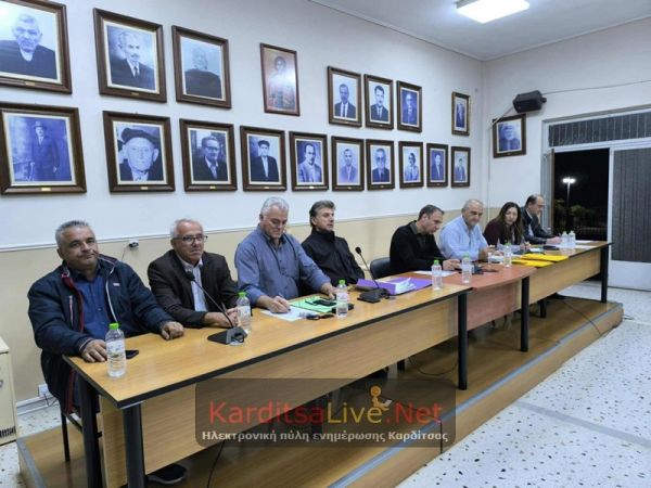 Παραίτηση αντιπροέδρου και εκλογή νέου στο Δημοτικό Συμβούλιο Παλαμά