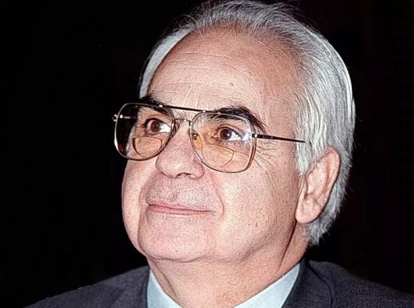 Έφυγε από τη ζωή ο πρώην υπουργός Νίκος Σκουλάς