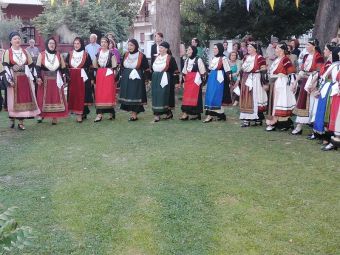 Πραγματοποιήθηκε παρουσία πλήθους κόσμου, η εκδήλωση «Το Σεργιάνι της Παναγίας» του Πολιτιστικού Συλλόγου Καμινάδων