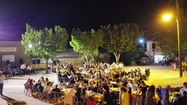 Με απόλυτη επιτυχία η καλοκαιρινή εκδήλωση χορού του Λ.Α.Π. Συλλόγου Οξυάς – Νέο Διοικητικό Συμβούλιο