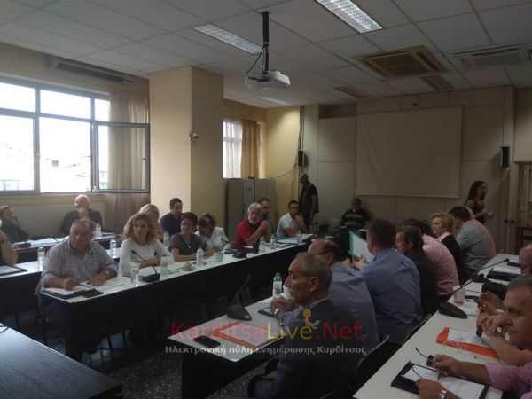 Για 15 Οκτωβρίου πάει η παράδοση του νέου κλειστού - Προσπάθεια διοργάνωσης του All Star Game στην Καρδίτσα (+Βίντεο)