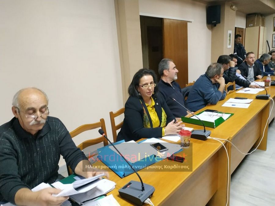 Παρασκευή Ντούρβα: "Χάνονται τα χρήματα στο πάτο του βαρελιού"