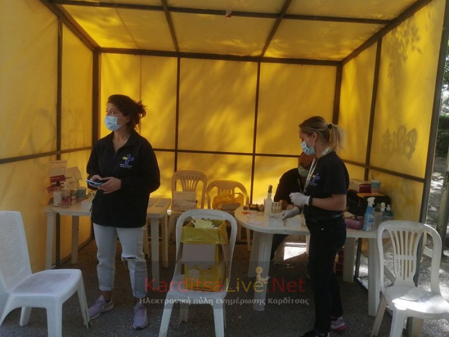 Πέμπτη (30/9): 13 θετικά rapid tests στην Καρδίτσα - Όλα αρνητικά στο Μουζάκι