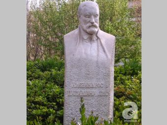 «Η Πανθεσσαλική Στέγη»: Εκδήλωση τιμής για τον Αλ. Παπαδιαμάντη στην ομώνυμη πλατεία της Αθήνας