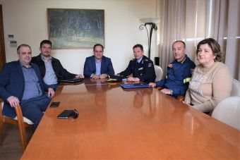 Συνάντηση με το Δήμαρχο Καρδίτσας Β. Τσιάκο είχε ο υποστράτηγος της Π.Υ. Μ. Αποστολίδης