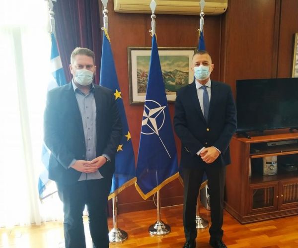 Συνάντηση του Δημάρχου Αργιθέας Ανδρέα Στεργίου με τον Υφυπουργό Εθνικής Άμυνας κ. Στεφανή