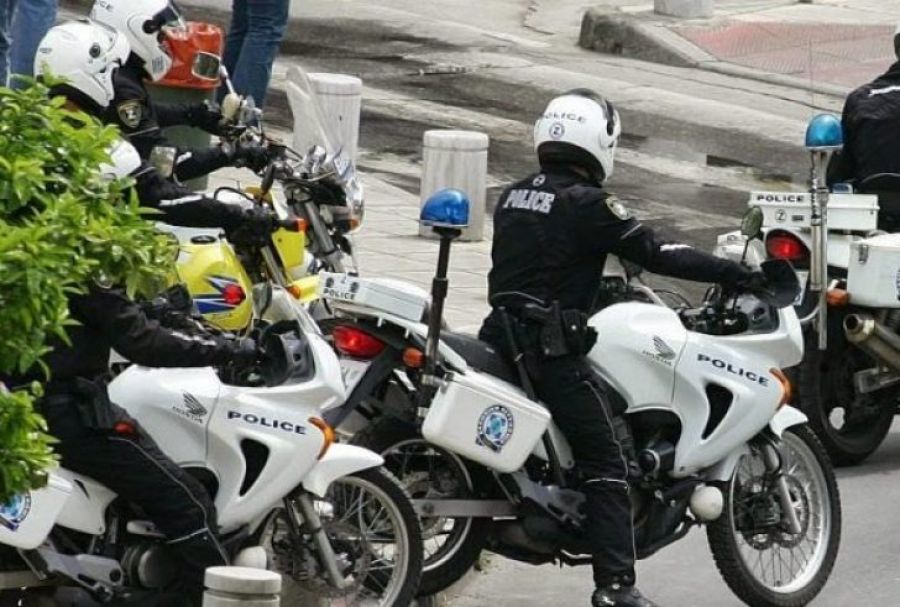 Τα προσόντα και τα δικαιολογητικά που απαιτούνται για την αίτηση για τις 1.500 προσλήψεις αστυνομικών