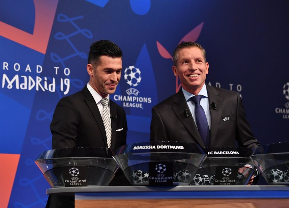 Κλήρωσε για τους "16" του Champions League