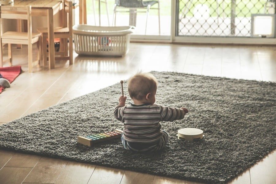56 εκατ. ευρώ μέσω ΕΣΠΑ για την υλοποίηση της δράσης "Νταντάδες της γειτονιάς"»