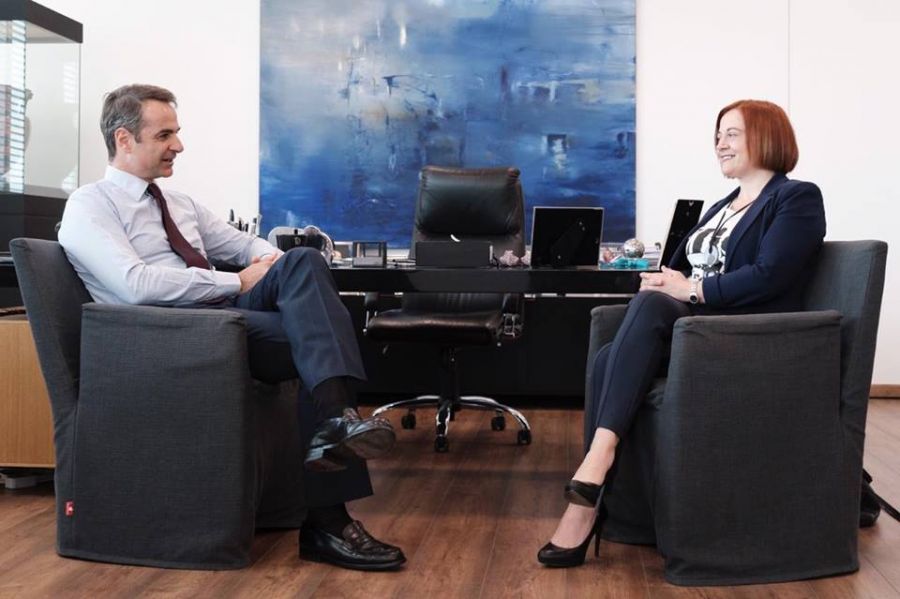 Υποψήφια Βουλευτής Καρδίτσας η Σοφία Τόλια μετά από συνάντηση με τον Κυριάκο Μητσοτάκη