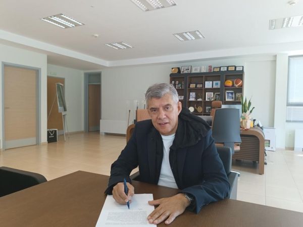 Υπεγράφη η σύμβαση του έργου για τη βελτίωση του δρόμου Λόφος - Πολυνέρι - Σταυρός Φαρσάλων