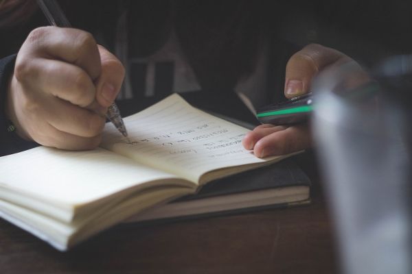 Σημαντικό αριθμό tablet και laptop ζητούν γυμνάσια και λύκεια της Καρδίτσας