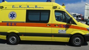 Τραυματίστηκε νεαρός μοτοσικλετιστής σε τροχαίο έξω από τον Τύρναβο