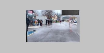 Ουρές για μοριακά τεστ στο νοσοκομείο Καρδίτσας