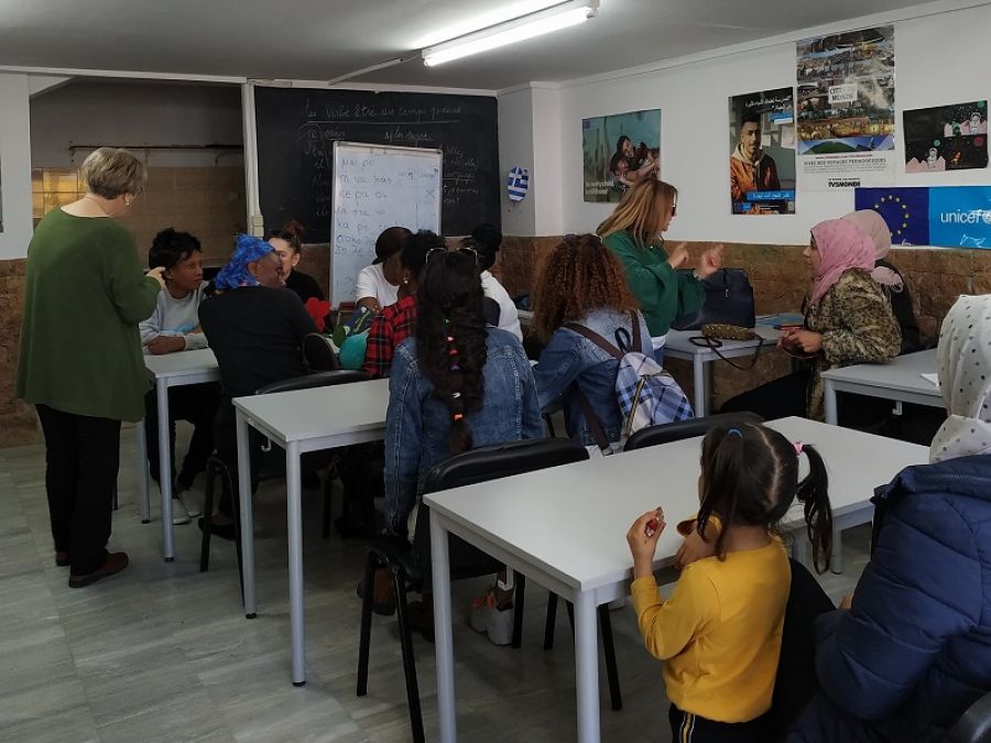 Παρέμβαση του Συλλόγου Γυναικών Καρδίτσας σε γυναίκες πρόσφυγες