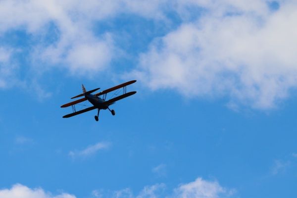Συντριβή αεροσκάφους στο αεροδρόμιο Barton, κοντά στο Μάντσεστερ - Δύο σοβαρά τραυματίες