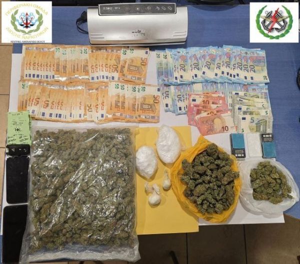 Δύο συλλήψεις στο Βόλο από το Λιμενικό Σώμα για κοκαϊνη και κάνναβη - Βρέθηκε και λίθινη ενεπίγραφη οθωμανική στήλη
