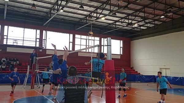 «Πάλεψε» για την πρόκριση, αλλά έχασε η ομάδα βόλεϊ αγοριών του 2ου ΓΕΛ Καρδίτσας (+Φώτο +Βίντεο)