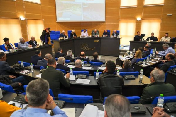 Σύσκεψη Περιφέρειας Θεσσαλίας και ΟΔΥΘ για την αρδευτική περίοδο - Μειωμένη κατά 50% η διαθέσιμη στάθμη της λίμνης Πλαστήρα, καθόλου νερό από τη λίμνη Σμοκόβου