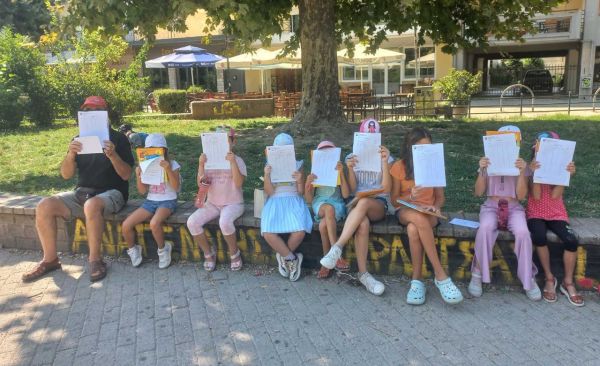 Παιδικές Βιβλιοθήκες Καρδίτσας: «Για φαντάσου… να μας μιλούσαν τ’ άστρα, για τους πίνακες του Πάουλ Κλέε και του Πιετ Μοντριάν, ενώ φυσούσαν το φεγγάρι!!!»