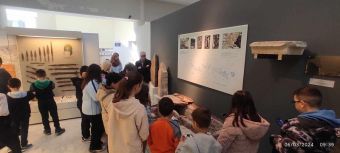 Νηπιαγωγείο και Δημοτικό Σχολείο Φύλλου: Διδακτική Επίσκεψη στο Αρχαιολογικό Μουσείο και τη Δημοτική Πινακοθήκη της Καρδίτσας