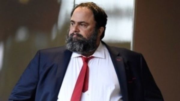 Επιστρέφει στη θέση του προέδρου της Super League o Βαγγέλης Μαρινάκης