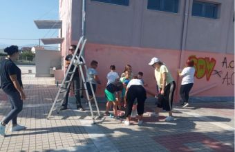 18ο Δημοτικό Σχολείο Καρδίτσας: «Ας ομορφύνουμε το Σχολείο μας»!!