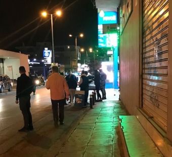 Νίκαια: Ένας νεκρός και ένας τραυματίας από πυροβολισμούς σε βενζινάδικο στη Θηβών