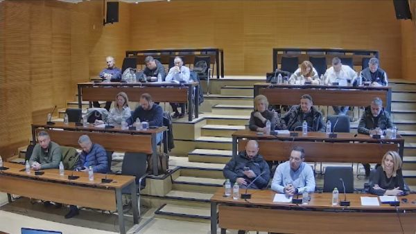 Λογοδοσία Δημοτικής Αρχής: Επί τάπητος το πρόβλημα της στάθμευσης στην Καρδίτσα