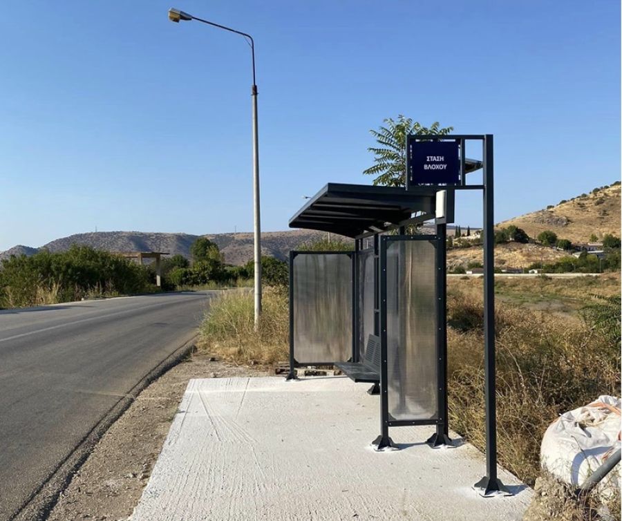 Δήμος Παλαμά: Ξεκίνησε η τοποθέτηση των στεγάστρων - στάσεων λεωφορείων σε 14 κοινότητες (+Φωτο)