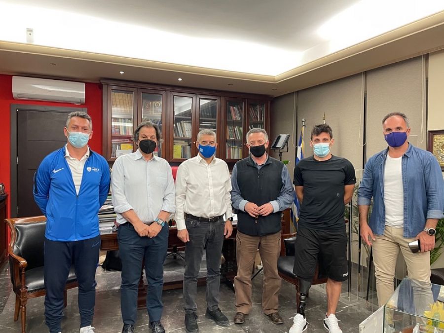 Συνάντηση του Προέδρου της Ελληνικής Παραολυμπιακής Επιτροπής Χρ.Καλούδη με τον Περιφερειάρχη Θεσσαλίας Κ. Αγοραστό