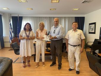 Το Μεγαλόβρυσο στο προσκήνιο – Παρουσίαση λευκώματος και πρόσκληση στην Γραμματέα Αποκεντρωμένης Διοίκησης Θεσσαλίας – Στερεάς Ελλάδας από τον Μανώλη Αγγελάκα
