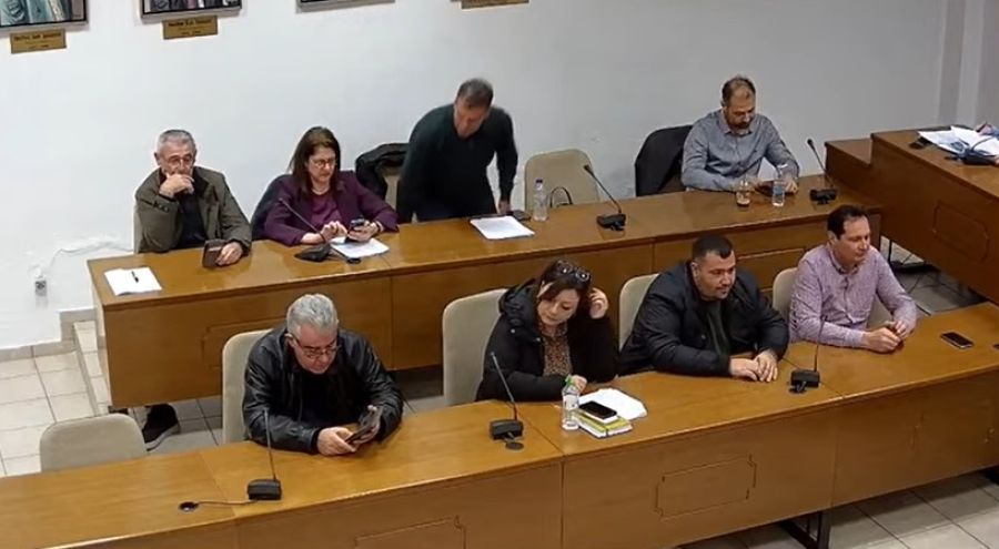Ψηφίστηκε ομόφωνα ο νέος Κανονισμός Λειτουργίας του Δ.Σ. Σοφάδων, μετά από αίτημα του Γ. Τσινόπουλου