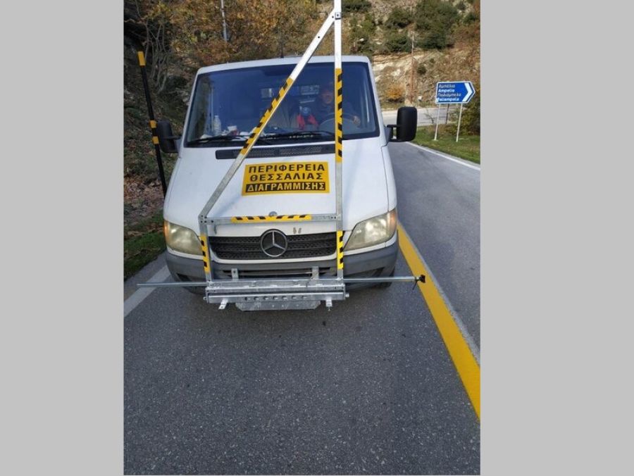 Νέα διαγράμμιση σε 200 χλμ του επαρχιακού οδικού δικτύου της Π.Ε. Λάρισας