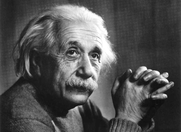 10 Δεκεμβρίου: Σαν σήμερα το "Δυστυχώς επτωχεύσαμεν", το Νόμπελ Φυσικής στον Αϊνστάιν και άλλα πολλά...