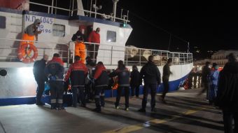 Πάρος: Τουλάχιστον 13 νεκροί μετά από ναυάγιο με ιστιοφόρο που επέβαιναν μετανάστες και πρόσφυγες