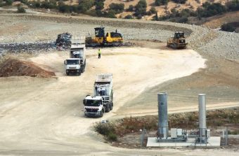 Ένα βήμα πριν την υπογραφή της σύμβασης για την κατασκευή της Μονάδας Επεξεργασίας Απορριμμάτων (ΜΕΑ) Δυτ. Θεσσαλίας