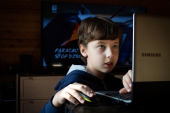 Νέα σοβαρή ψυχική νόσος για τους νέους η διαταραχή ηλεκτρονικού παιχνιδιού