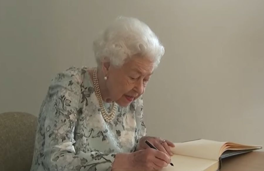 Πέθανε η βασίλισσα Ελισάβετ