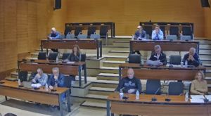 Δήμος Καρδίτσας: Αποδοχή του αιτήματος δωρεάς για κάμερες και ελαιοχρωματισμούς σε δύο σχολεία της Καρδίτσας εν μέσω ενστάσεων