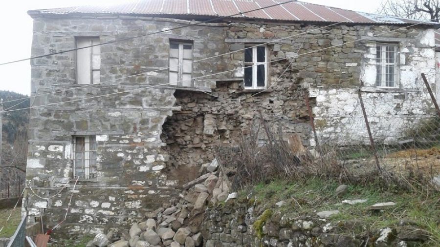 Μενέλαος Παπαδημητρίου: Το "Μαμαλαίϊκο" στο Βλάσι Αργιθέας Καρδίτσας τμήμα της Πολιτιστικής μας Κληρονομιάς!!!"